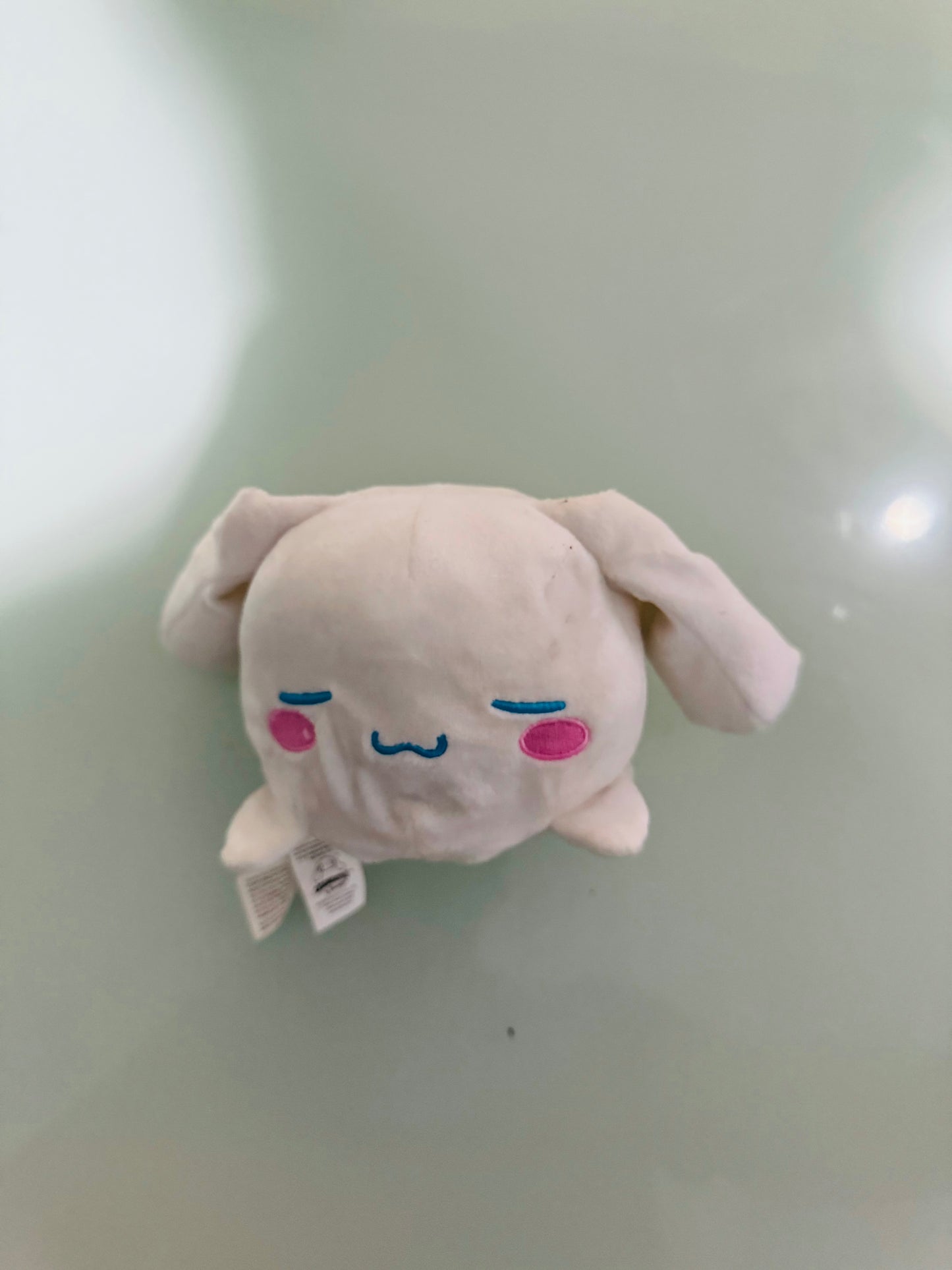 .Geekienda - hello kitty peluche cinnamon roll reversible