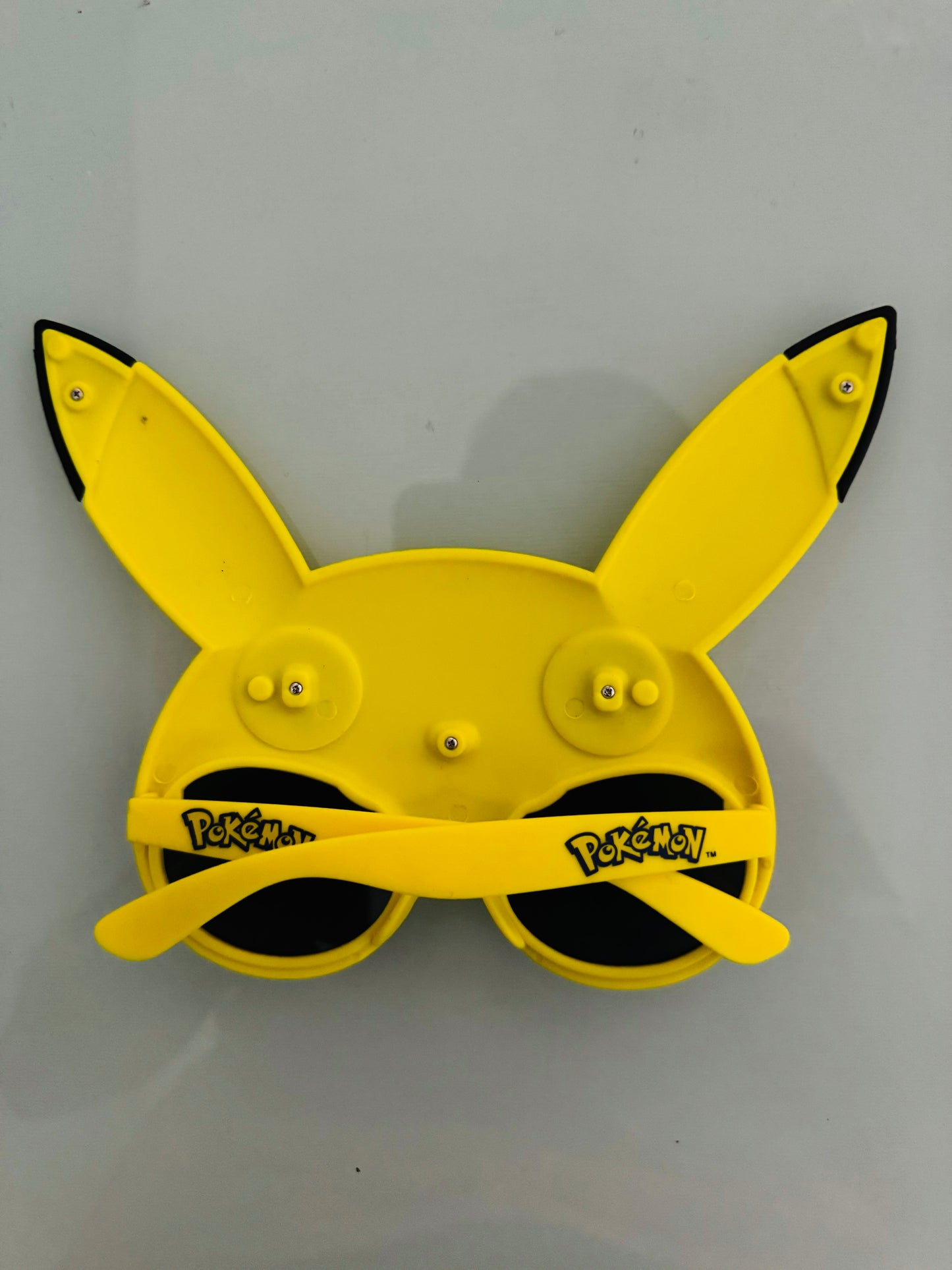 .Geekienda - Pokémon lentes version pikachu para niños marca sun staches anime